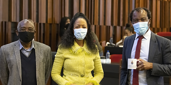 Professor Loyiso Nongxa, Dr Judy Dlamini and Professor Zeblon Vilakazi launches the Female Academic Leaders Fellowship (FALF)